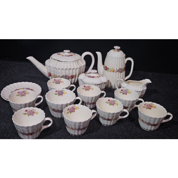 Spode Copeland Vintage Tea Set - "Rose Briar" Pattern
