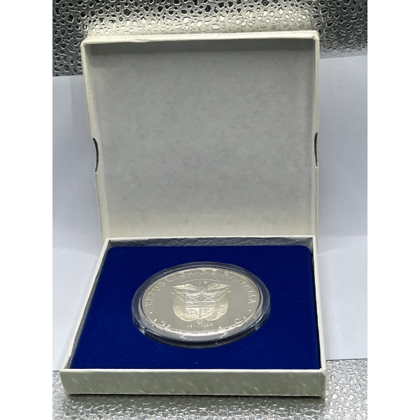 1974 Republic De Panama 20 Balboas 92.5% Silver 128.4g 