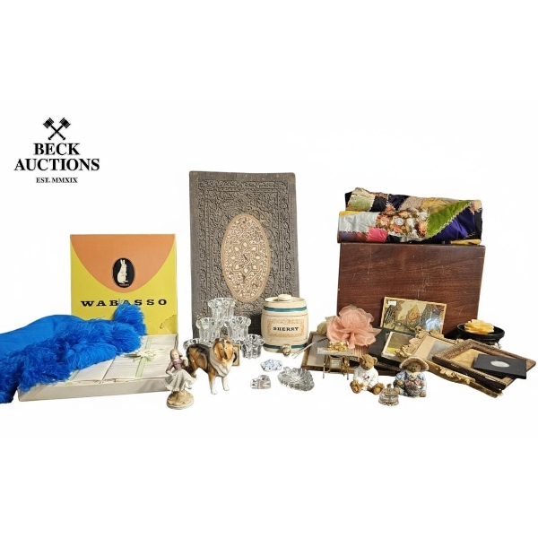 Collectibles Antiques And Trinkets