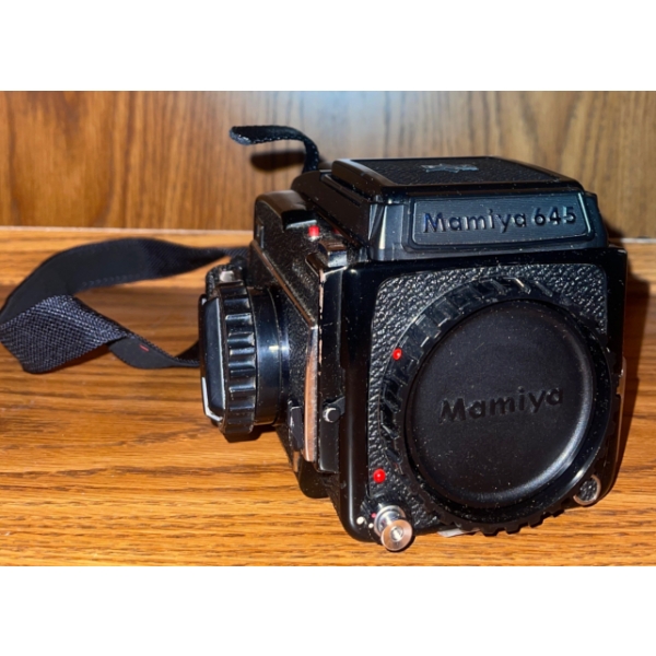 MAMIYA 645  Mo.L56730