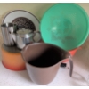 Image 7 : Kitchenware Lot Featuring Glass, Ceramic, and Metal Items