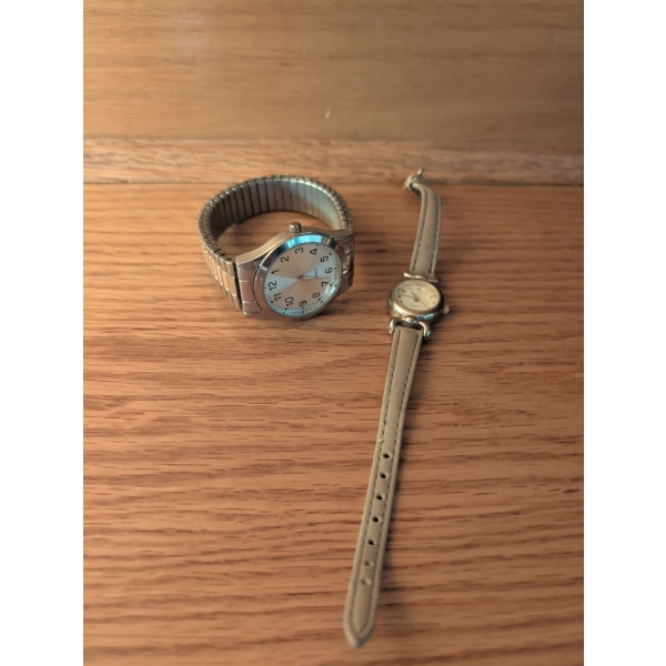 Ladies Fashion Wrist Watches - Genuine Leather Band