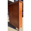 Image 2 : Farmhouse Chic Oak Armoire / Pantry 