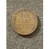 Image 9 : Canadian and American Coins Including 1930 Canadian 5 Cents and 1897 Canadian One Cent