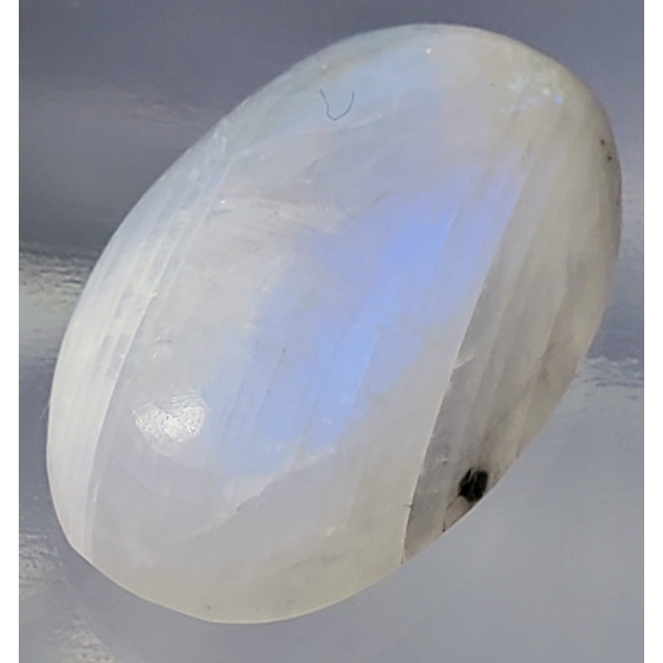 Moonstone (23.1 ct, 25×14.5×7.5 mm)