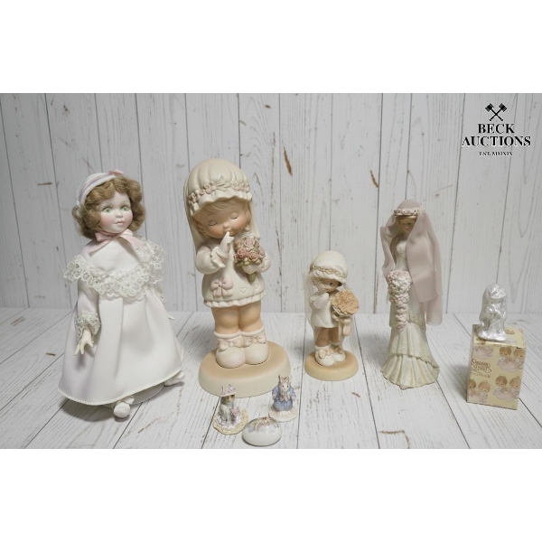  Vintage Porcelain Figurines, Including Several From The "Memories Of Yesterday".