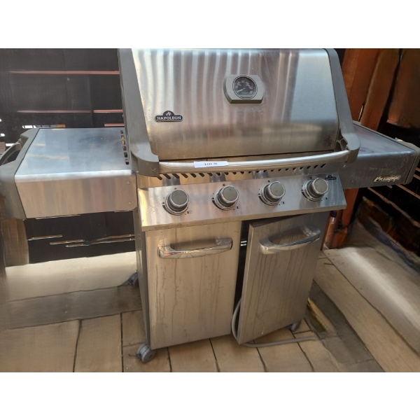 Napoleon Prestige Natural Gas Barbeque 66 w, 50 h, 26 d