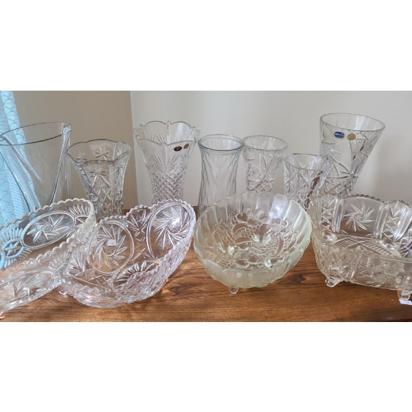 Assortment of Bowls and Vases , Tallest 6" Diameter, 12 T