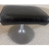 Image 2 : Mid Century Genuine Leather Swivel Chair & Foot Rest 30x33x39