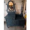 Image 5 : Painted Wood Dresser with Oval Mirror and Brass Handles