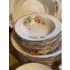 Image 10 : 1930s Made in England Churstea China Set Made by Alfred Meakin, perfect for Christmas Dinner