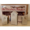 Image 2 : Carruth Studios Concrete Nativity Scene (7.5T) w/ Bethlehem Harold 