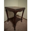 Image 1 : Victorian Parlor Table 21 x 21 x 29T