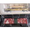 Image 2 : Gilbert American Flyer Model Trains: Lumber Car and Christmas Boxcar 2005