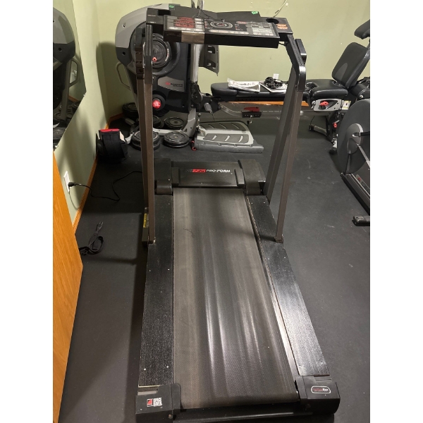 Proform Personal Trainer Treadmill MUST BRING HELP TO REMOVE 