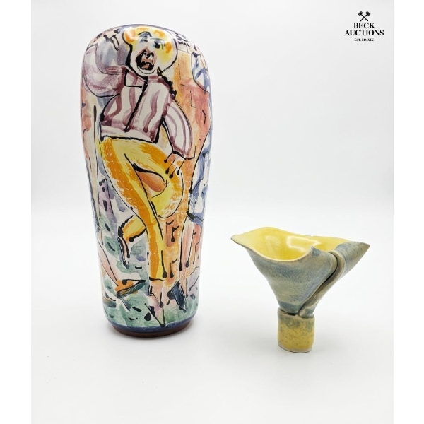 Estuary Arts Vase 11''INCHES HEIGHT, Pottery Fan Vase  Decorative Ceramic Pot 4''INCHES HEIGHT.