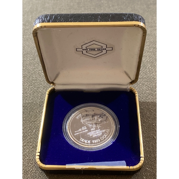 1989 Canadian Hot Air Balloon Championships Trade Dollar in Fine Silver Case
