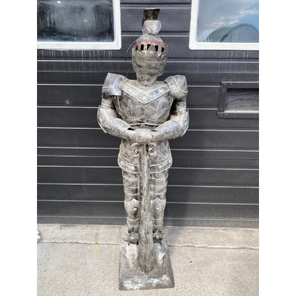 Suit Of Armor Statue - 61T