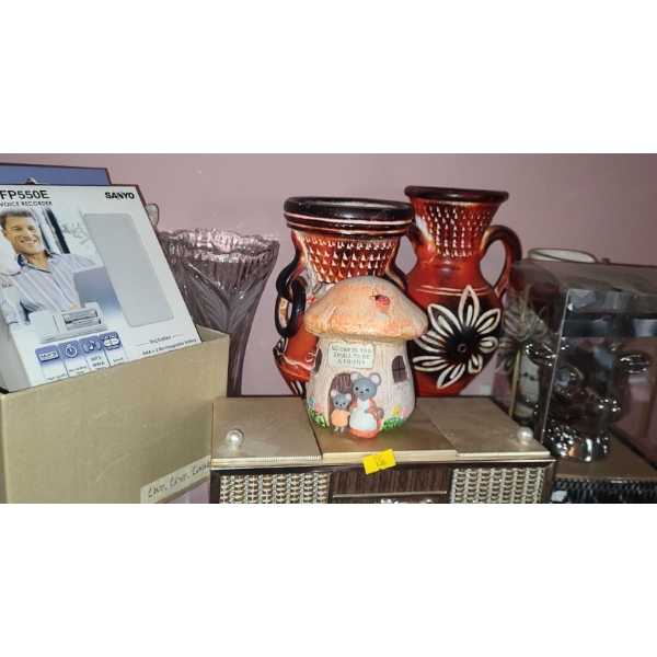 Sanyo FP550E Voice Recorder, Tallest Red Vase 10 T, Musical Jewelry Box 10 W, 4.5 D, 5 T and More!