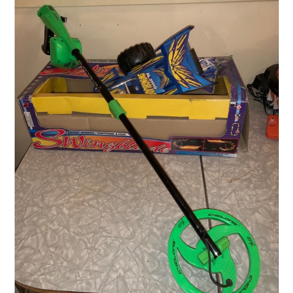 Battery Operated Race Car w/ Beach Metal Detector Device 
