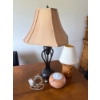 Image 1 : Table lamps, oil diffuser