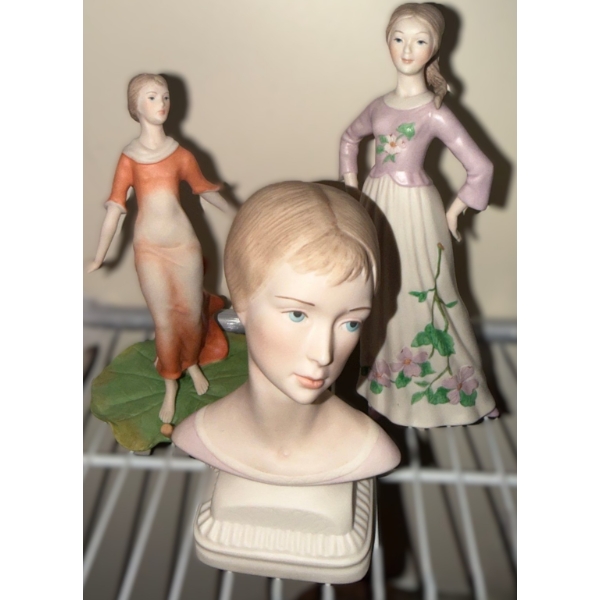 Laszlo Ispanky and Goebel: Face of Girl 4.5 W, 3.5 D, 8 T, w/ Leaf 9 T, w/ Flower Dress 10 T