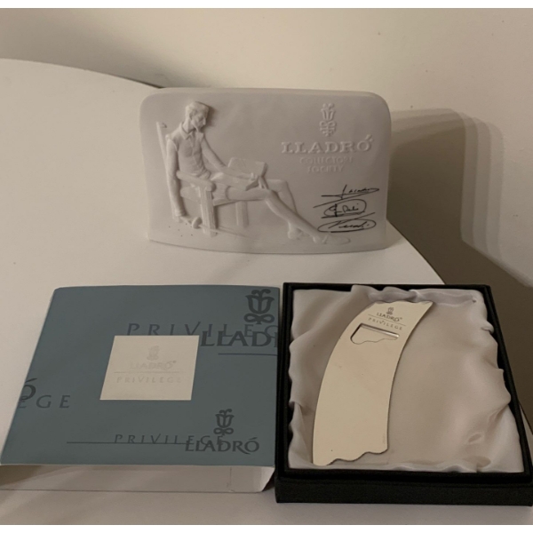 LLADRO  Porcelain Plaque (6L)  w/ LLADRO Privilege Bottle Opener 
