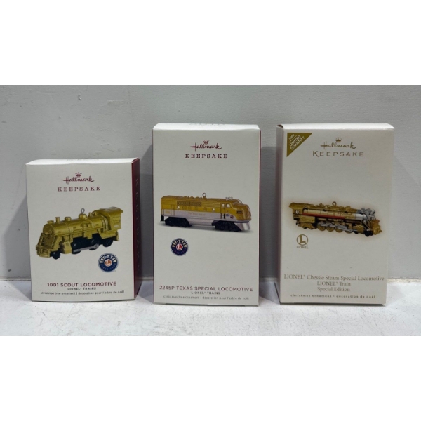 Vehicles-1001 Scout, 2245P Texas Special Chessie Steam Special Locomotive Hallmark Ornaments