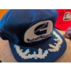 Image 2 : 34 Vintage and Branded Baseball Hats with Two Reflective Safety Vests