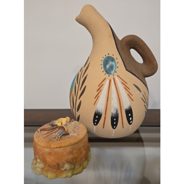 F Yazzie First Nations Jug & Decor 11T 