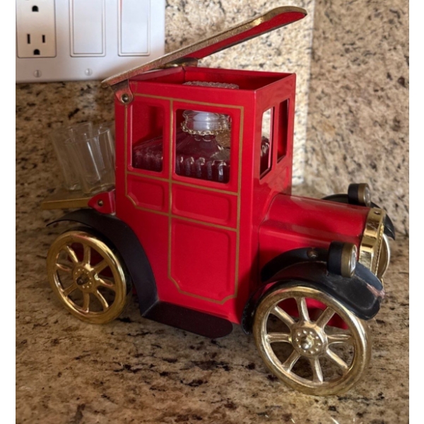 Ford Model T Decanter/Music Box w/ Shot Glasses, 'How Dry I Am' 