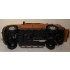 Image 4 : Maisto 1:18 Die-Cast Model OF A 2001 Ford Explorer Sport Trac-Discontinued Collectible