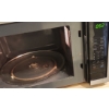 Image 4 : Magic Chef Model HMM111OSTF Stainless and Black Microwave 20 W, 14.5 D, 12 T 