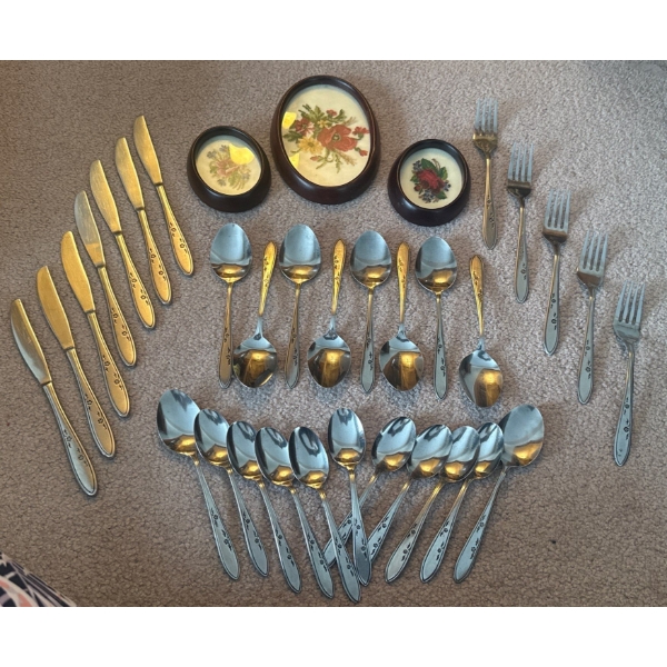 Decorative Floral Pattern Flatware Set w/ Miniature Petite Point Botanical Art 4.5"tall