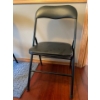 Image 2 : 3 Folding Chairs 29" Tall