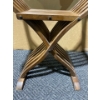 Image 4 :  Savonarola Italian Renaissance X-Frame Folding Chair