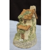 Image 2 : Hand Carving 'Ivy Cottage' By David Winter 