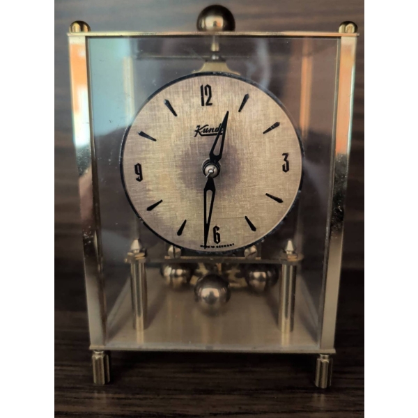 Kundo Mechanical Anniversary Clock with Clear Display Case