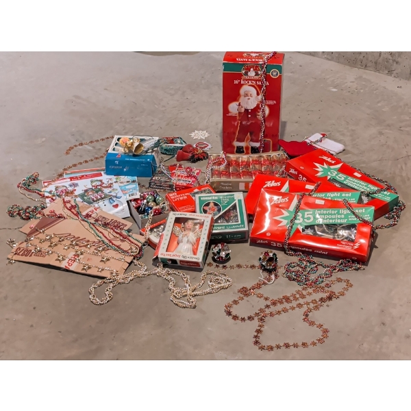 16" Rocking Santa w/ Strings Of Beaded Garland NEW Christmas Crackers Bulbs & More