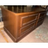 Image 6 : Vintage HUPPE Caprice Dark Stained Cedar Chest 44x17x19