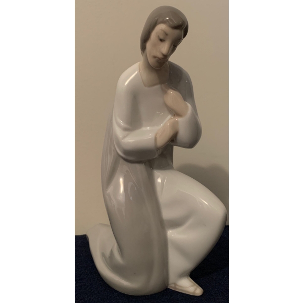 LLADRO Joseph Porcelain Figurine - 8T
