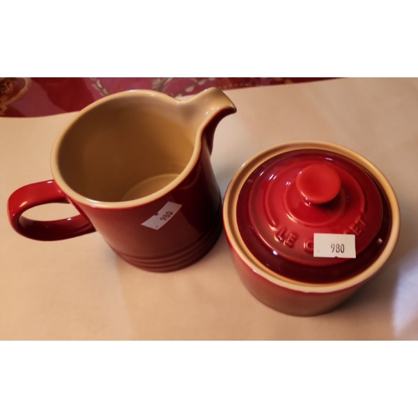 Le Creuset Sugar Pot and Milk 300 ml  Jug Cerise 350 ml