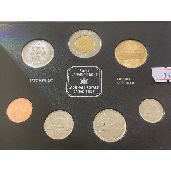 2003 Royal Canadian Mint Specimen Coin Set in Original Packaging