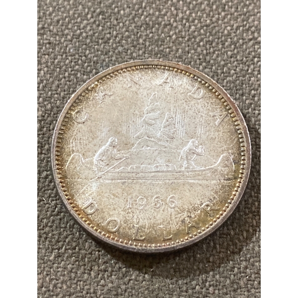 1986 Canada Silver Dollar Featuring Voyager Design