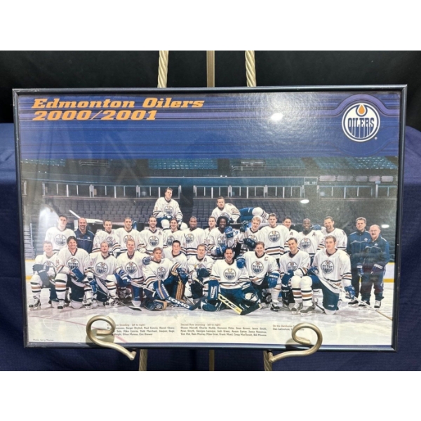 Edmonton Oilers 2000/2001  Framed Team Photo  24Wx16H 