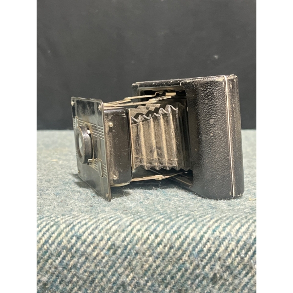 Jiffy Kodak Six-20 Folding Camera