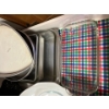 Image 5 : Lot of serving trays, serving bowls, pie plates, bread pans made by Pyrex, including Pyrex loaf, pan