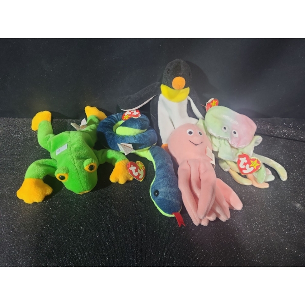 Beanie Babies: Smoochy, Hissy, Waddle, Goochy All w/ Tags and Inky No Tag