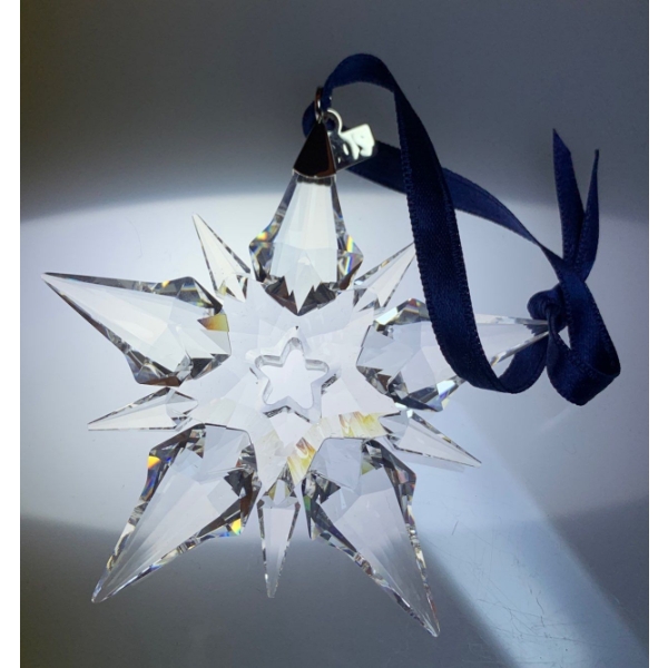 Swarovski Crystal Christmas Ornament 2001 Snowflake 3.5T