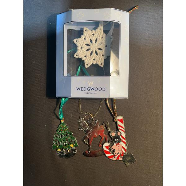 Wedgwood Snowflake and G. Duchin Christmas Ornaments, Lot of 4